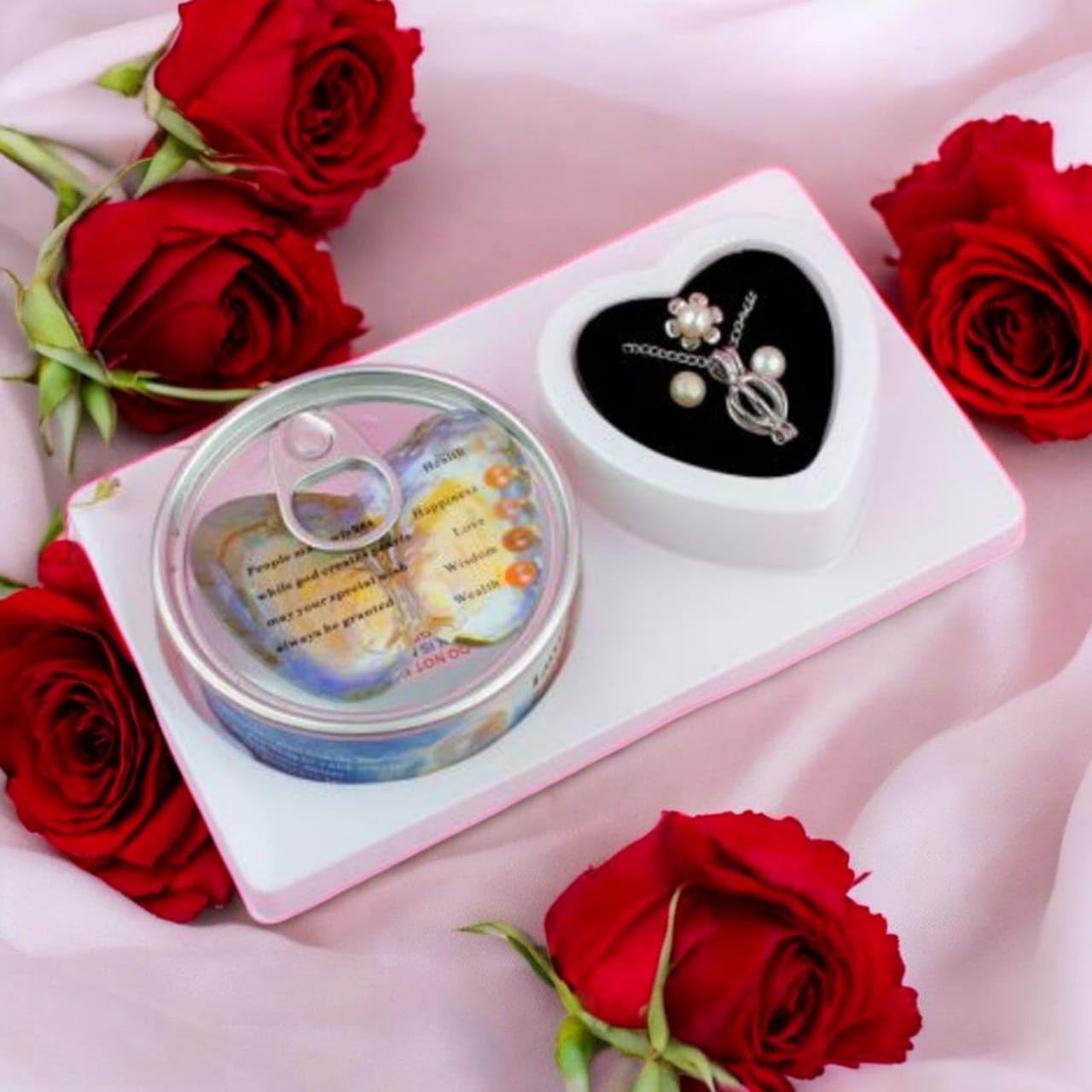 Love necklace